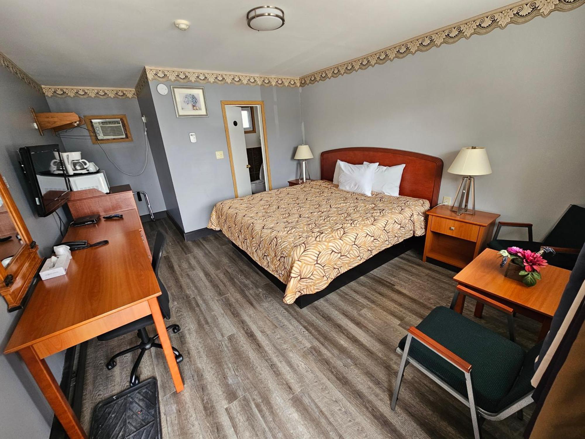 Forest Plaza Motel Mount Forest Zewnętrze zdjęcie