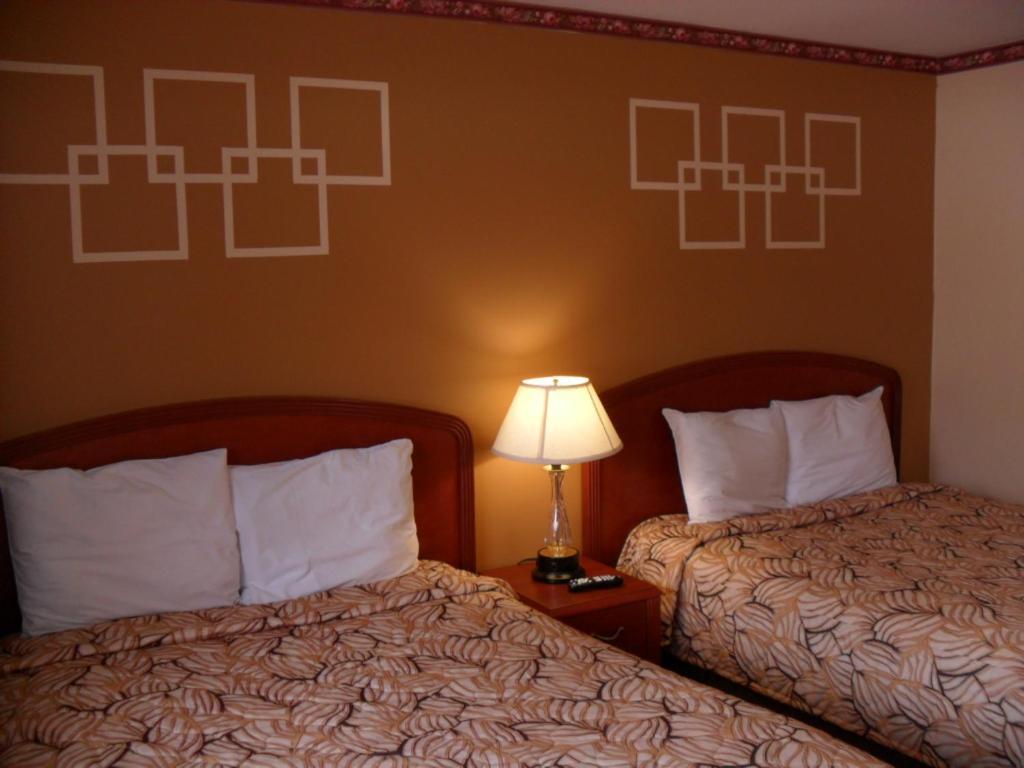 Forest Plaza Motel Mount Forest Zewnętrze zdjęcie