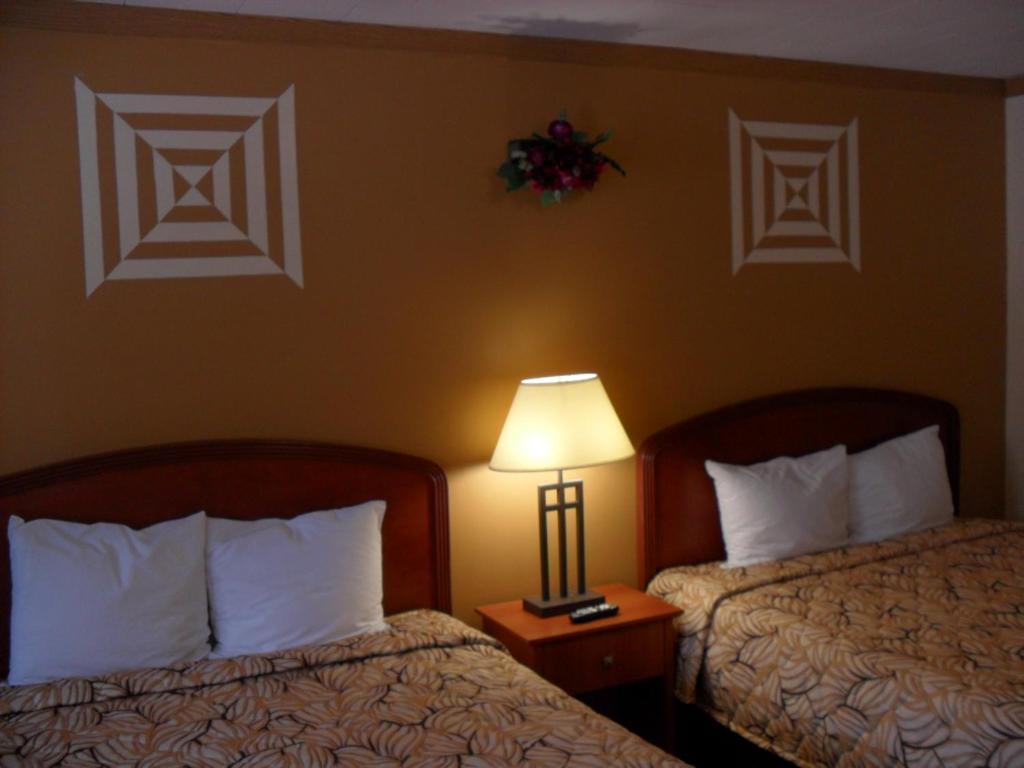 Forest Plaza Motel Mount Forest Zewnętrze zdjęcie
